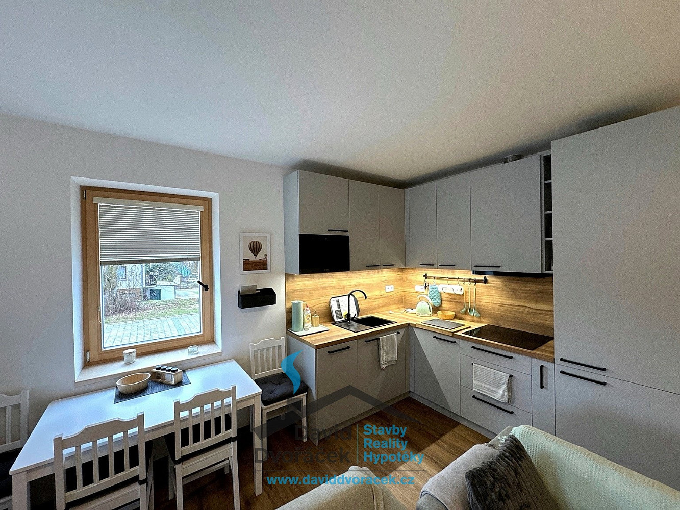 Prodej bytu 1+kk 44 m² – fotografie 4
