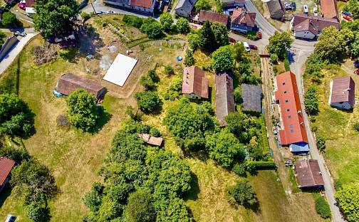 Prodej stavebního pozemku 3 975 m², Týnec nad Sázavou - Čakovice, okres Benešov