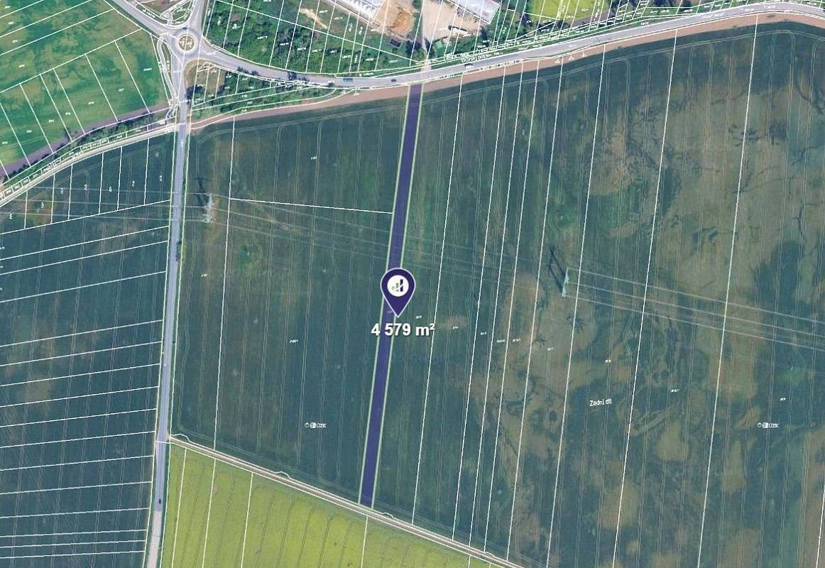 Prodej pole 4 579 m²