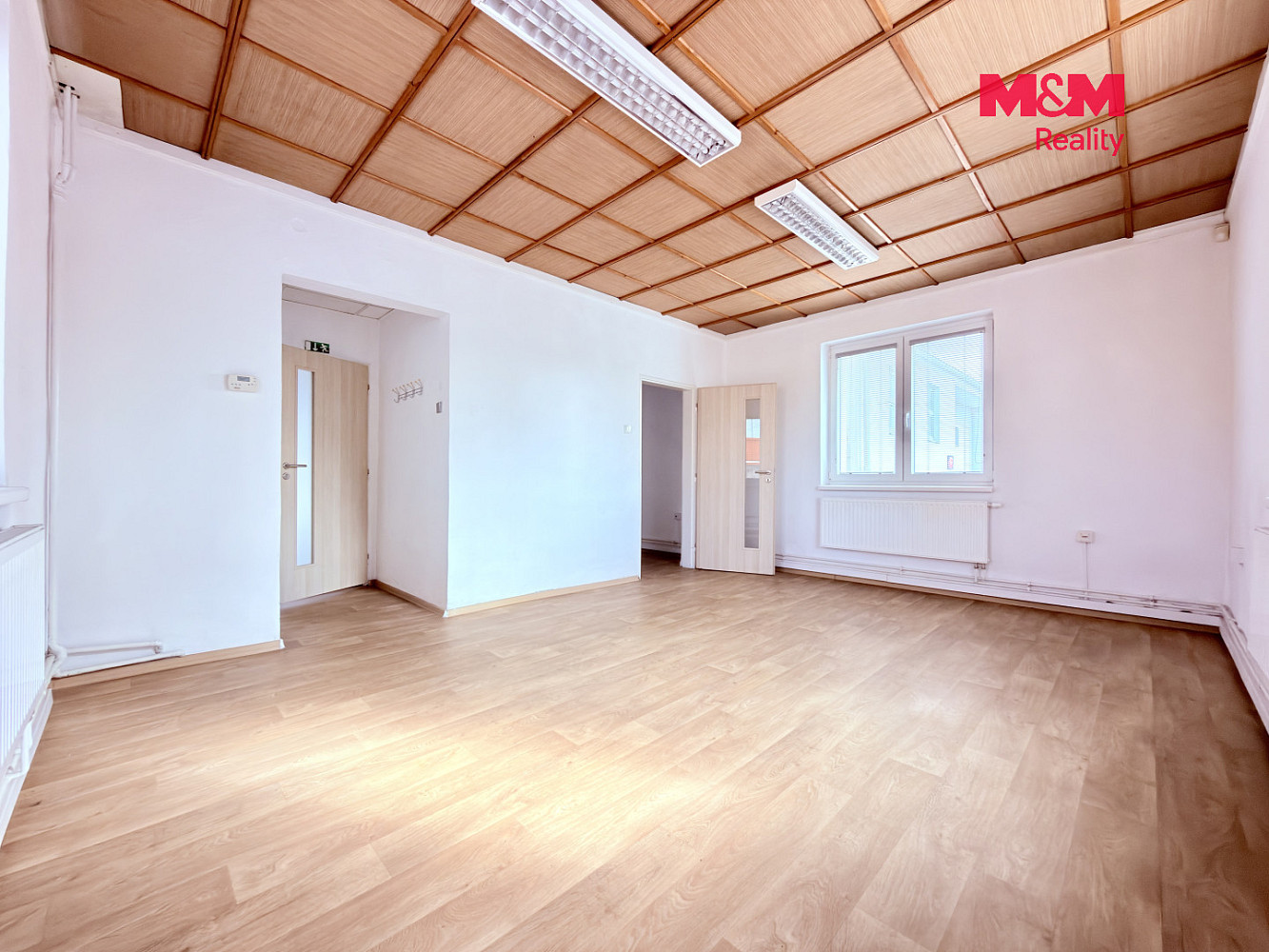 Pronájem kanceláře 135 m² – fotografie 4