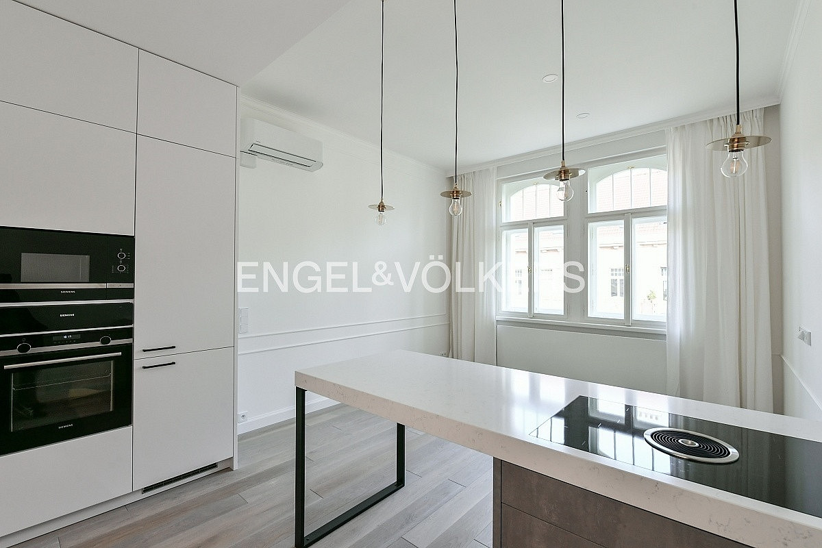 Pronájem bytu 2+kk 56 m²
