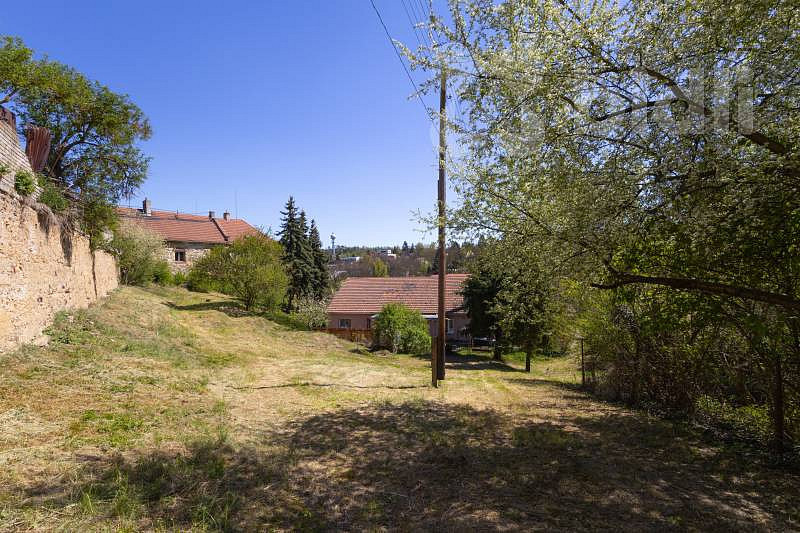 Prodej stavebního pozemku 1 321 m² – fotografie 2