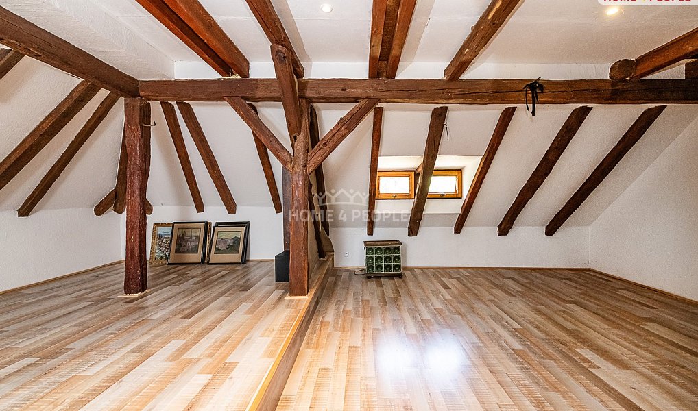 Prodej domu 190 m² s pozemkem 1 084 m², Vysoký Chlumec – náhled fotky 21
