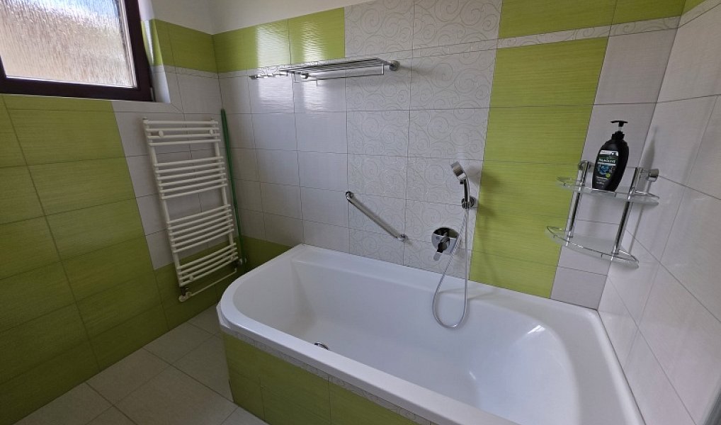 Prodej domu 229 m² s pozemkem 559 m², Holešov – náhled fotky 21