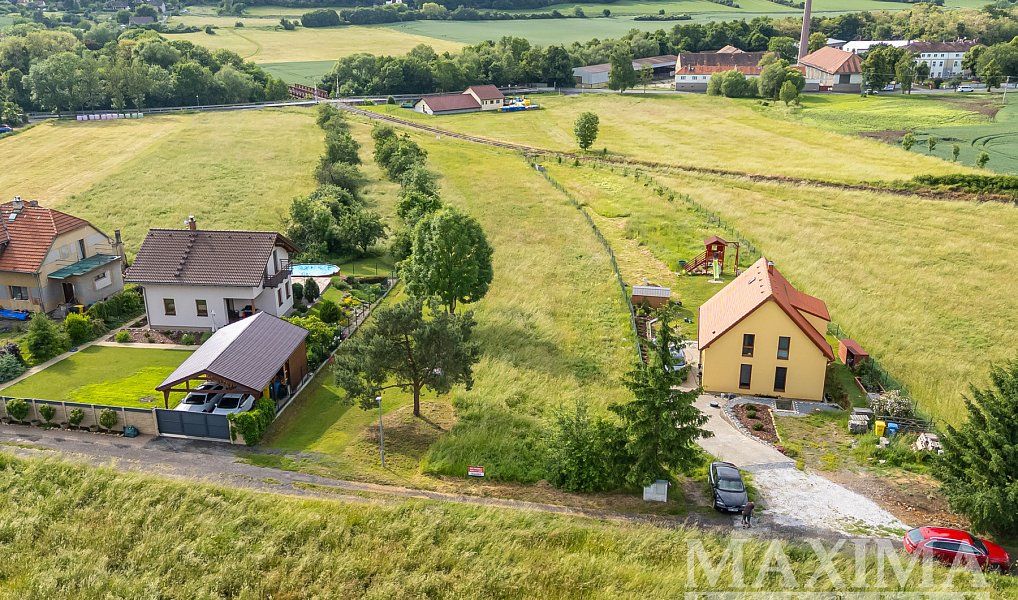 Prodej pozemku 2 625 m², Lochovice – náhled fotky 3