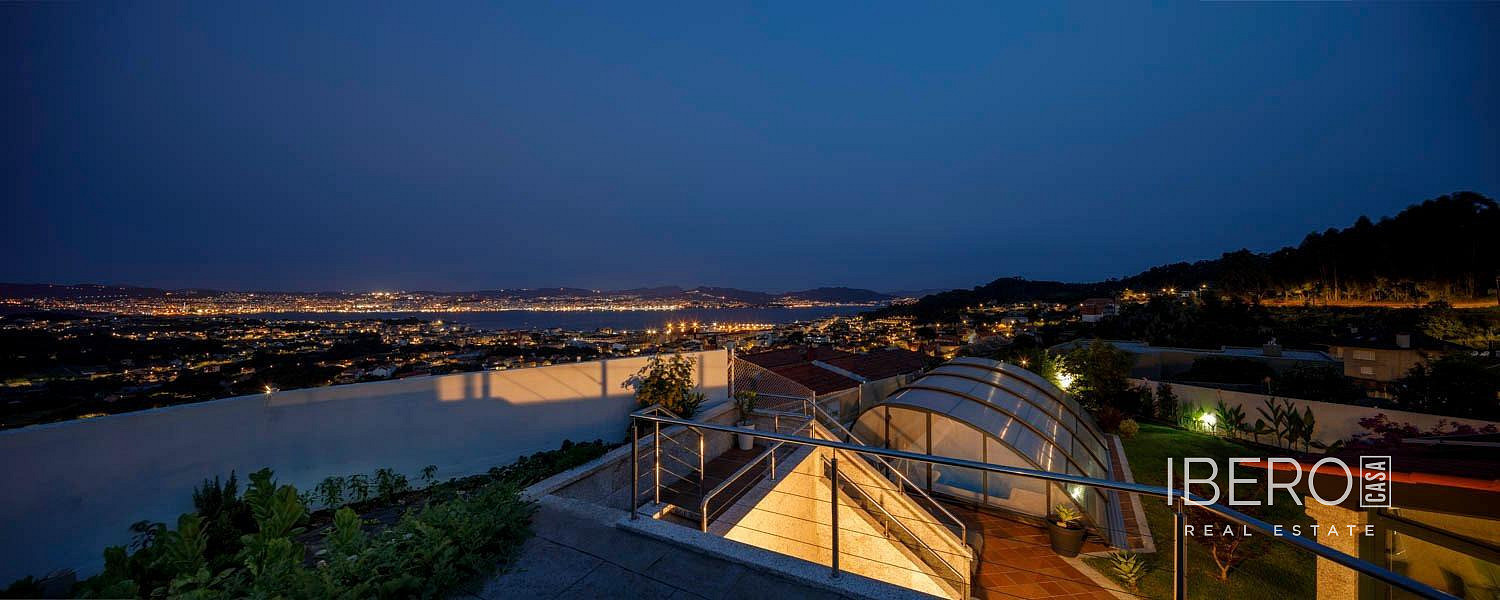 Prodej domu 270 m² s pozemkem 760 m²