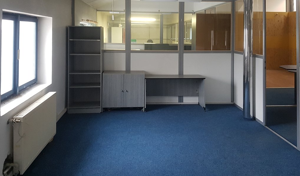 Prodej obchodních prostor 820 m², Nový Bor – náhled fotky 15