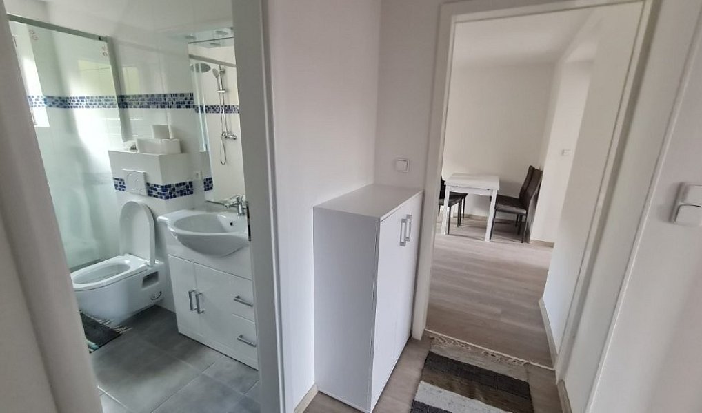 Prodej bytu 2+1 50 m², Praha – náhled fotky 2