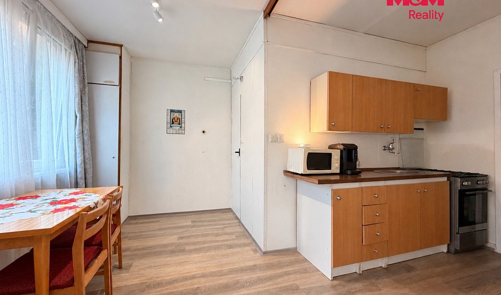 Prodej bytu 3+1 61 m², Pelhřimov – náhled fotky 2
