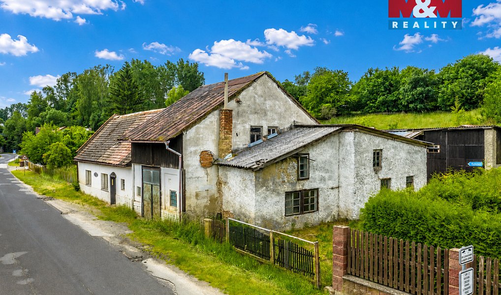 Prodej domu 222 m² s pozemkem 839 m², Pertoltice pod Ralskem – náhled fotky 2