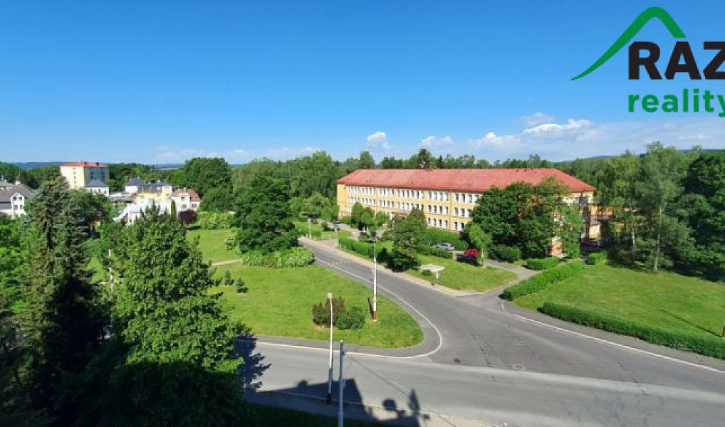 Pronájem bytu 2+1 61 m², Mariánské Lázně – náhled fotky 12