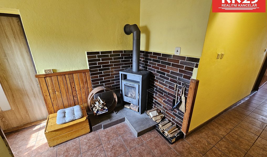 Prodej domu 180 m² s pozemkem 1 573 m², Prameny – náhled fotky 8