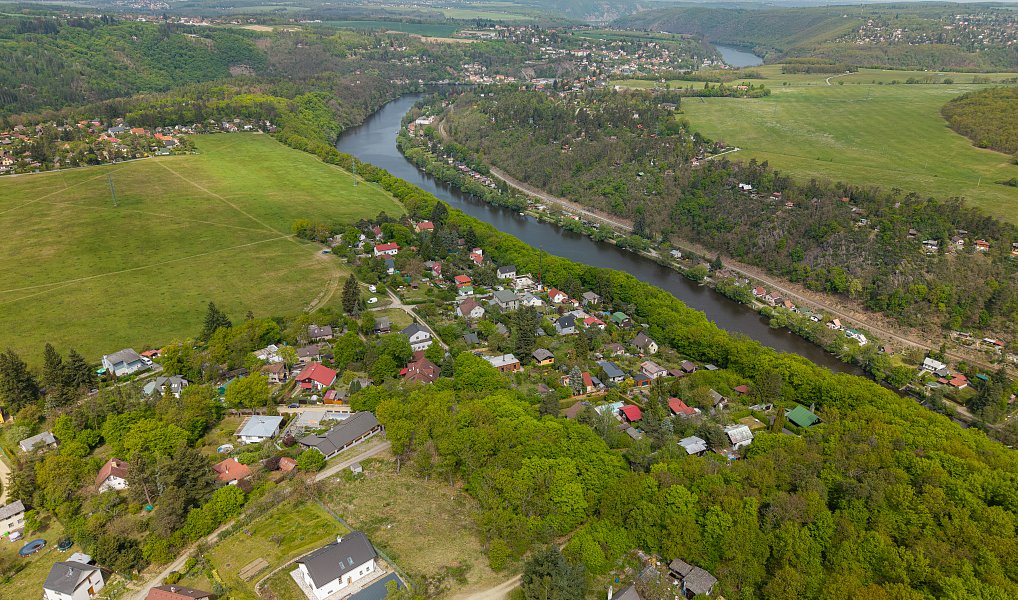 Prodej stavebního pozemku 941 m², Hradištko – náhled fotky 16