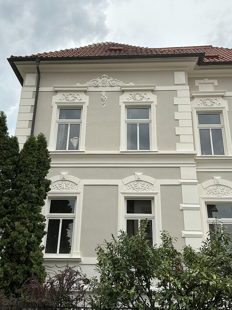 Prodej domu 460 m² s pozemkem 612 m² – fotografie 2
