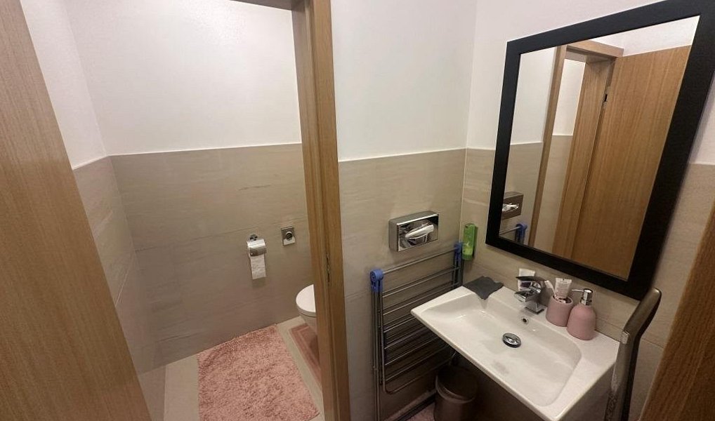 Prodej domu 216 m² s pozemkem 479 m², Praha – náhled fotky 14