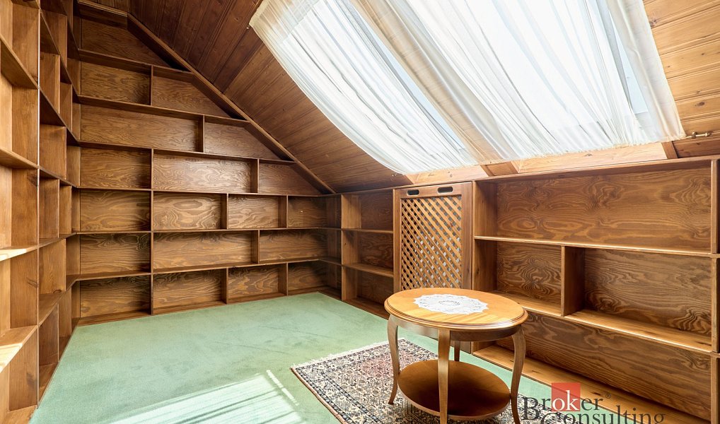 Pronájem domu 388 m² s pozemkem 2 802 m², Karlovy Vary – náhled fotky 22