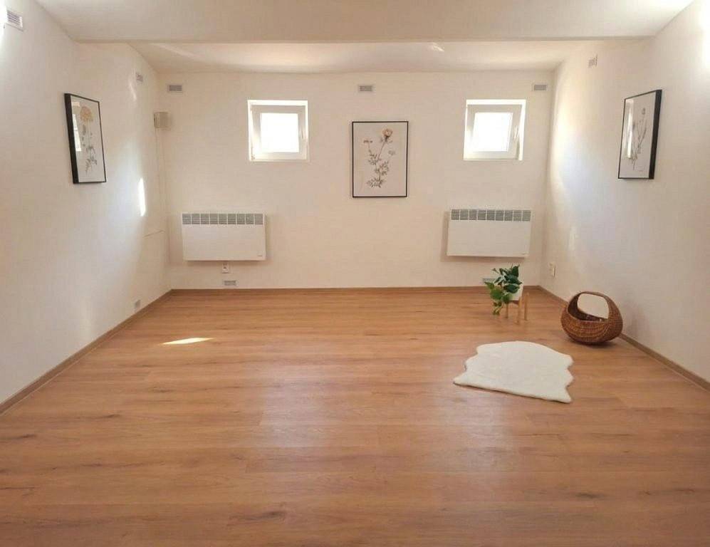 Prodej kanceláře 62 m² – fotografie 2