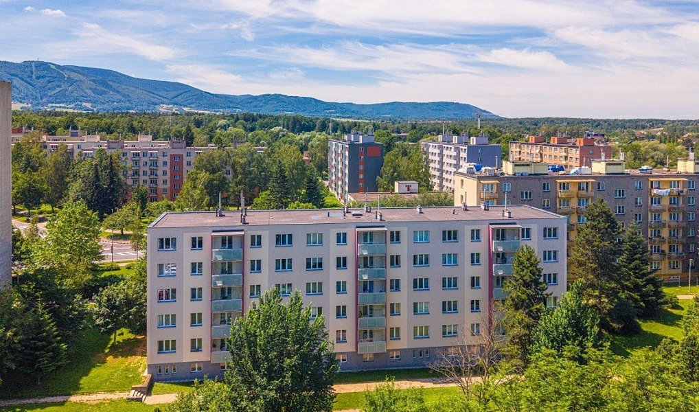 Pronájem bytu 2+1 50 m², Třinec – náhled fotky 22