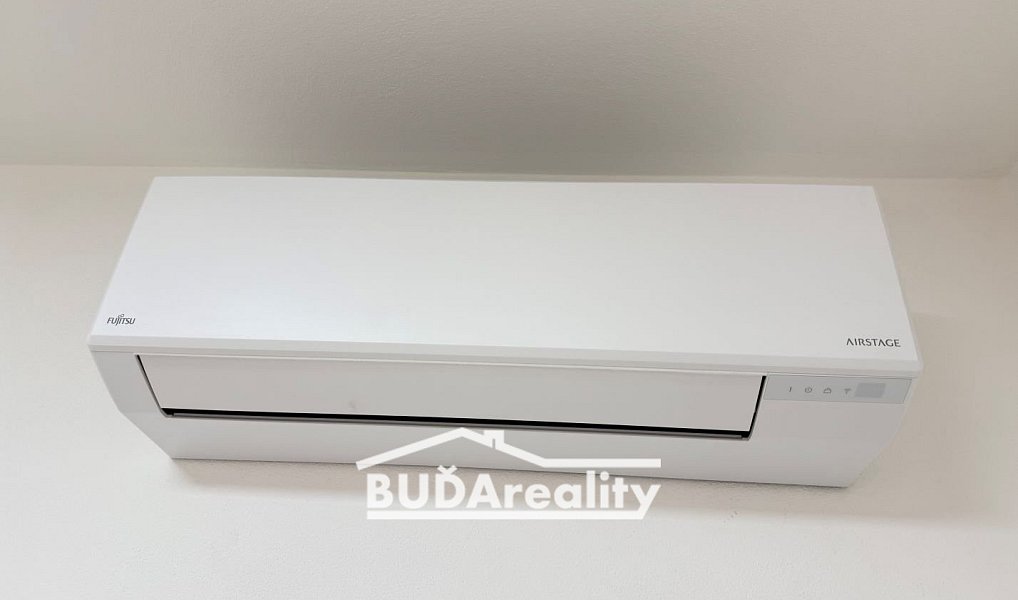 Pronájem bytu 2+kk 52 m², Zlín – náhled fotky 12