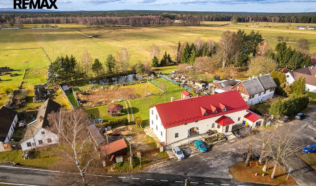 Prodej domu 400 m² s pozemkem 3 199 m², Hranice – náhled fotky 3