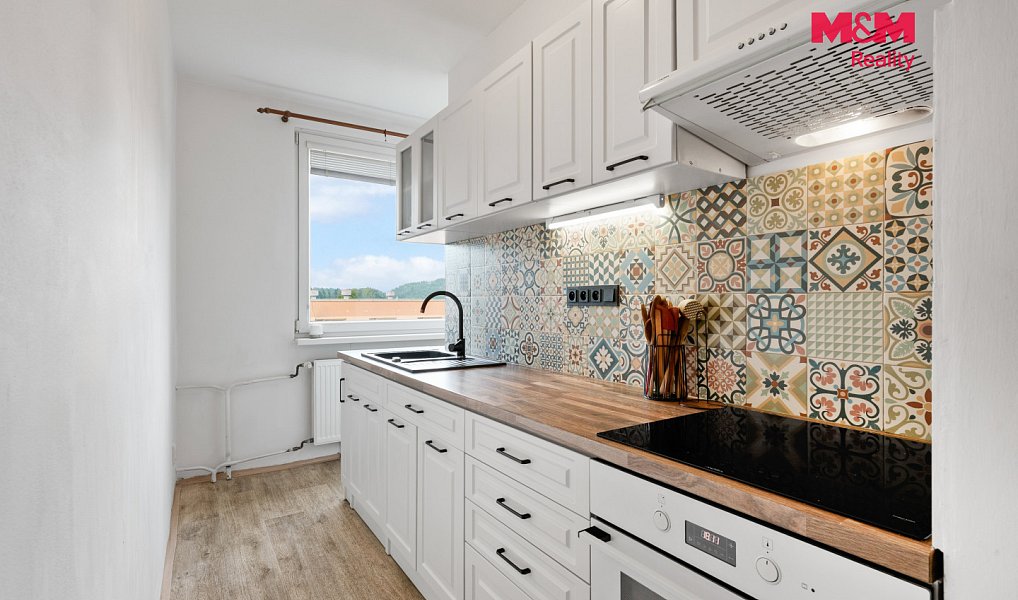 Prodej bytu 3+1 67 m², Cvikov – náhled fotky 2