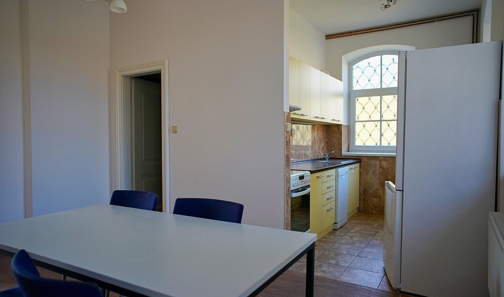 Pronájem domu 215 m² s pozemkem 546 m², Praha – náhled fotky 7