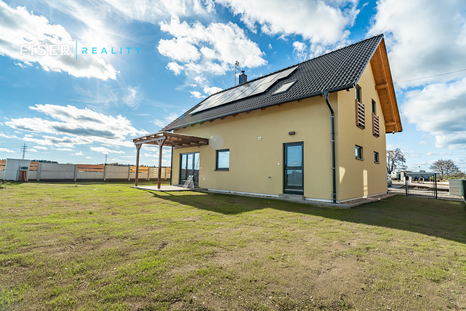 Prodej domu 169 m² s pozemkem 426 m²