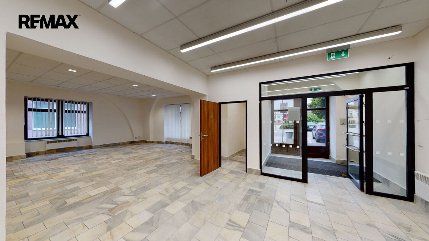 Prodej obchodních prostor 430 m² – fotografie 5