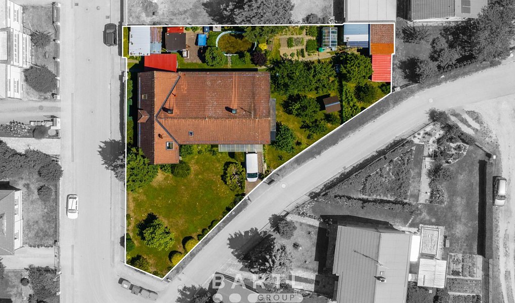 Prodej domu 210 m² s pozemkem 874 m², Nové Hrady – náhled fotky 24