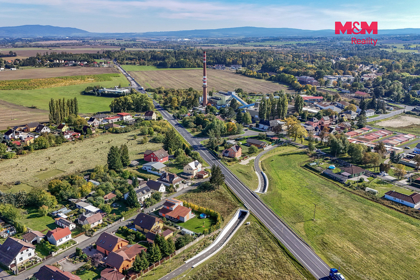 Prodej stavebního pozemku 836 m² – fotografie 4