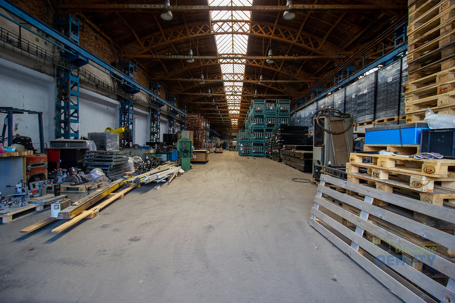 Pronájem skladovacích prostor 1 447 m² – fotografie 5