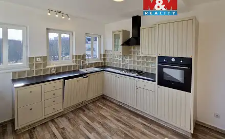 Pronájem bytu 4+kk 120 m², Zelená, Cheb