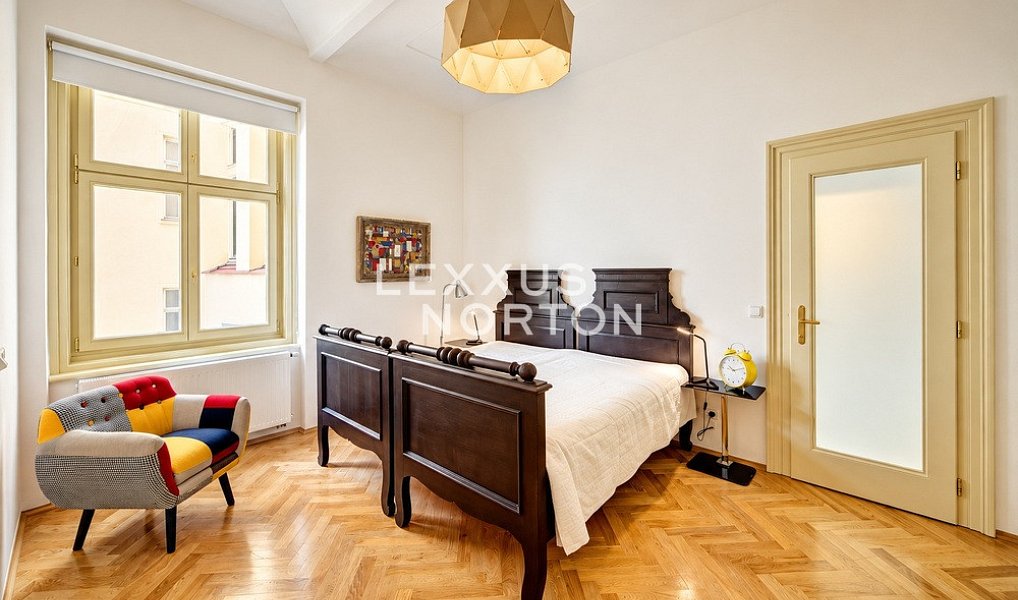 Pronájem bytu 2+kk 65 m², Praha – náhled fotky 3