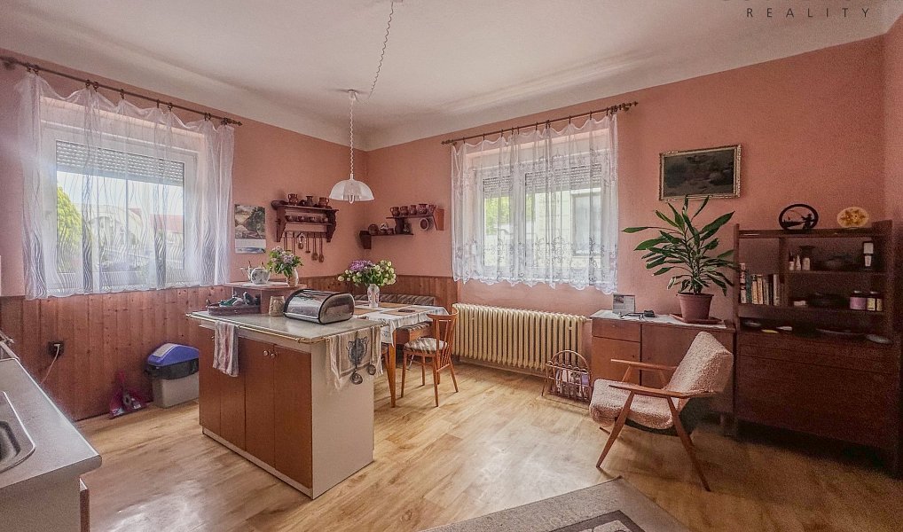 Prodej domu 250 m² s pozemkem 514 m², Staňkov – náhled fotky 34