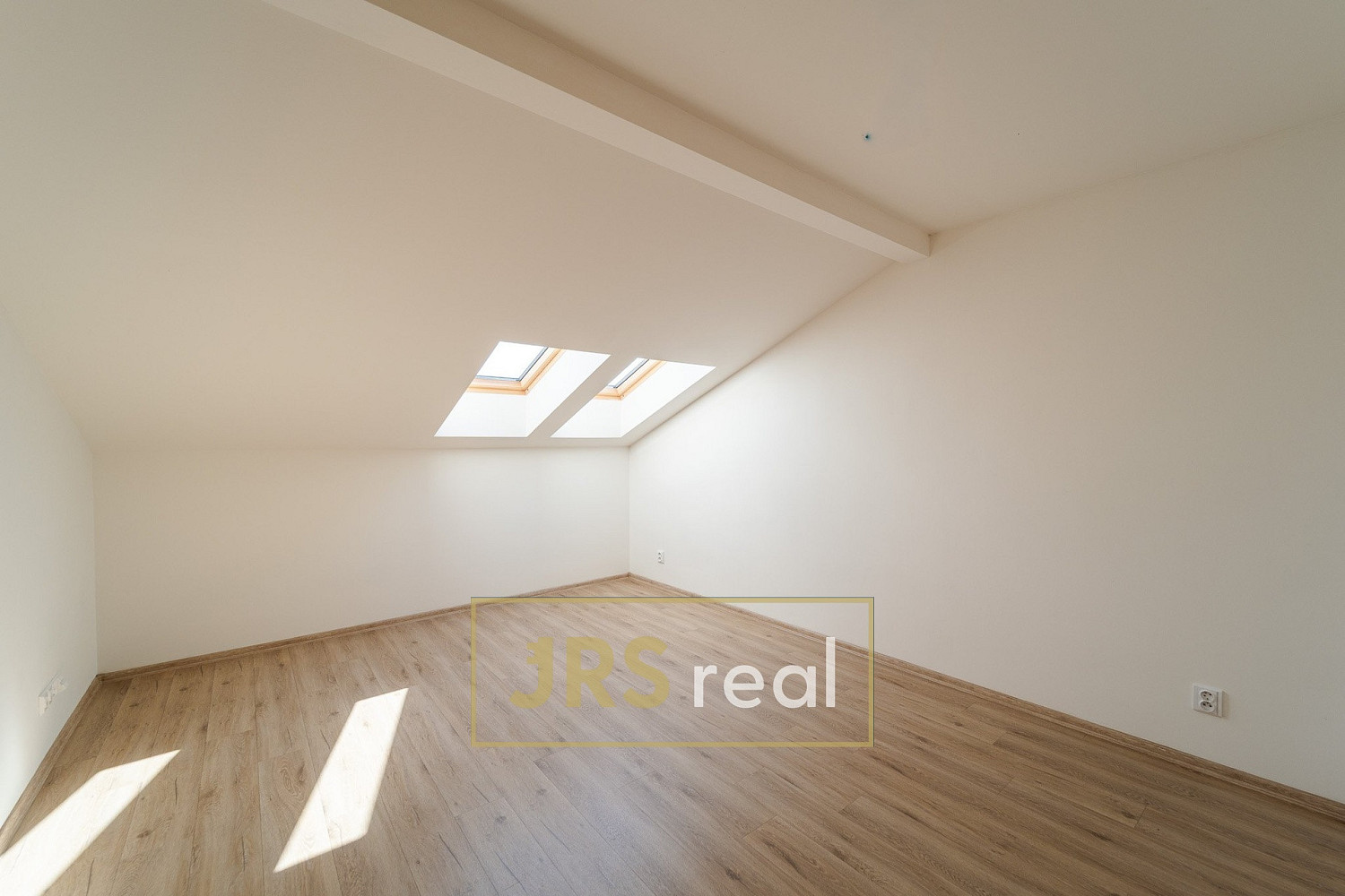 Prodej bytu 5+1 136 m² — photo 5