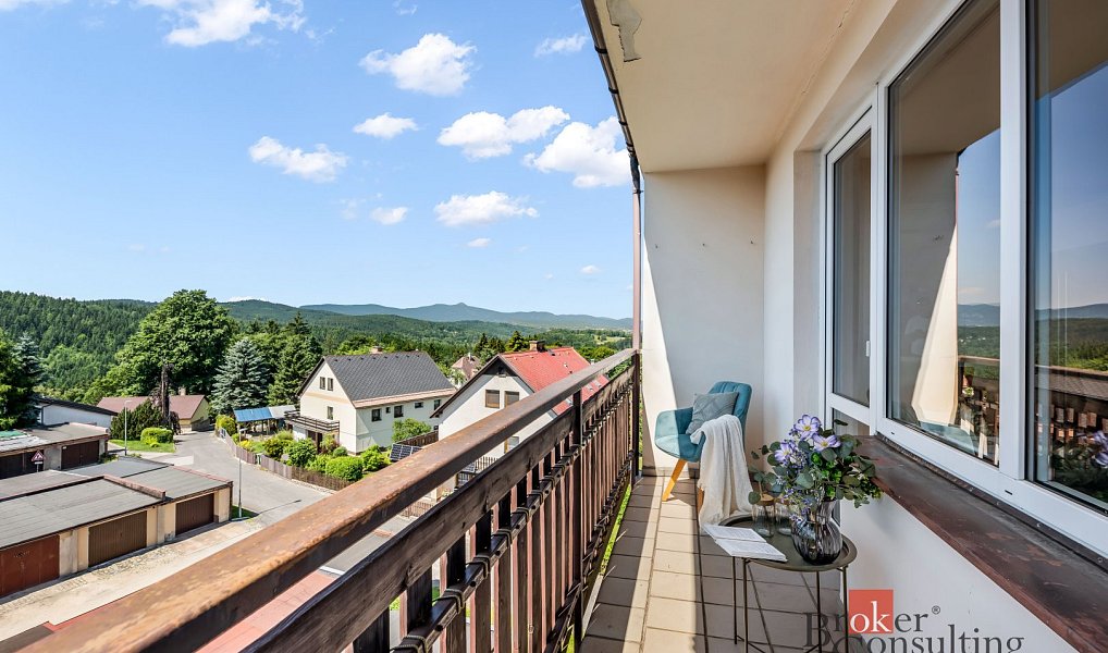 Prodej bytu 3+kk 96 m², Jablonec nad Nisou – náhled fotky 15