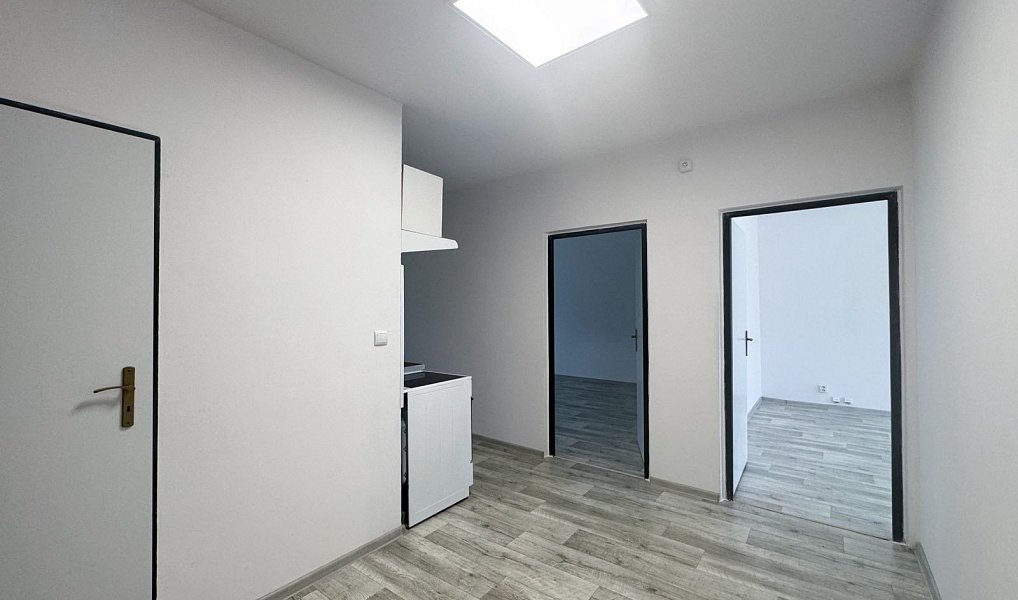 Pronájem bytu 3+1 63 m², Chomutov – náhled fotky 7