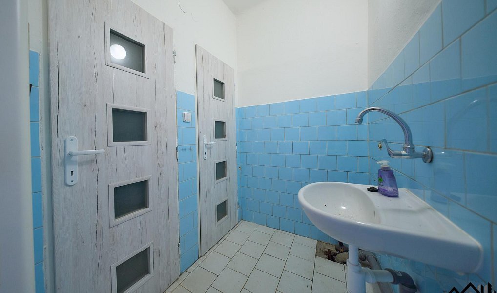 Prodej obchodních prostor 755 m², Lhota Rapotina – náhled fotky 2