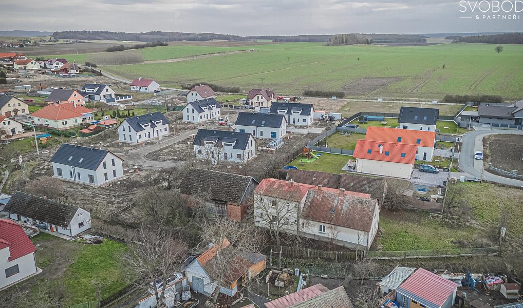 Prodej domu 223 m² s pozemkem 1 635 m², Librantice – náhled fotky 14