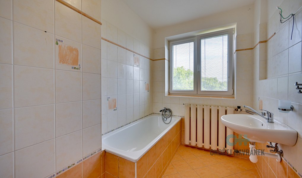Prodej domu 222 m² s pozemkem 1 131 m², Chvalčov – náhled fotky 16