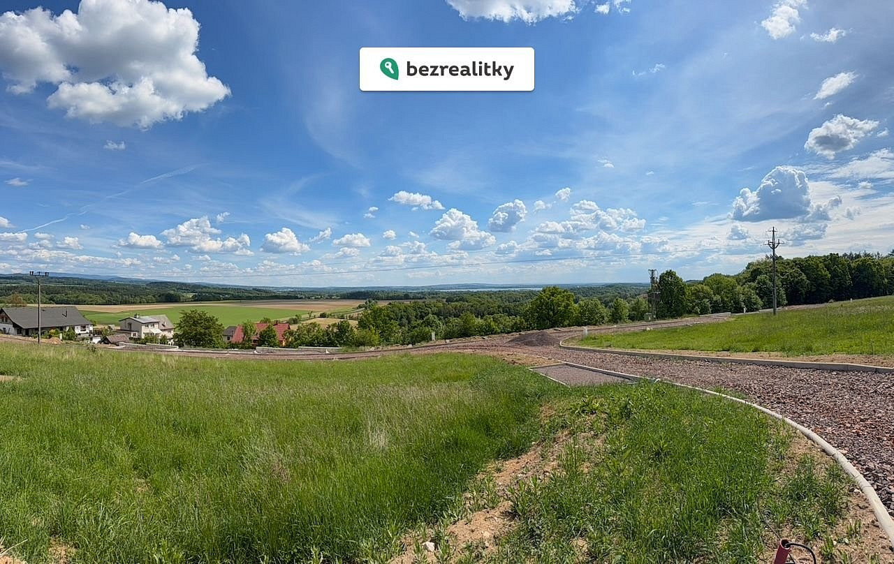 Prodej stavebního pozemku 1 349 m² – fotografie 3