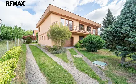 Prodej domu 234 m² s pozemkem 999 m², Marie Majerové, Týnec nad Labem, okres Kolín