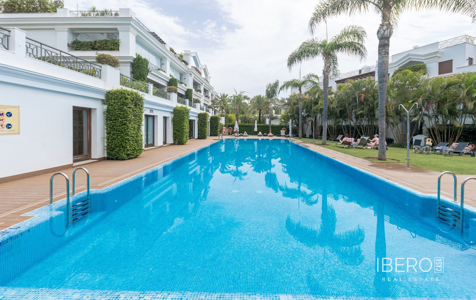Piso 4+kk – Estepona, Barriada Islas Canarias - Más