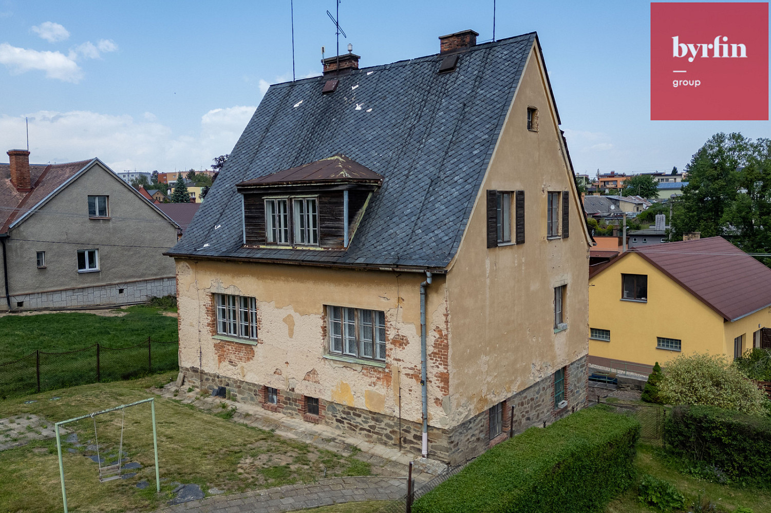Prodej domu 180 m² s pozemkem 237 m² – fotografie 2