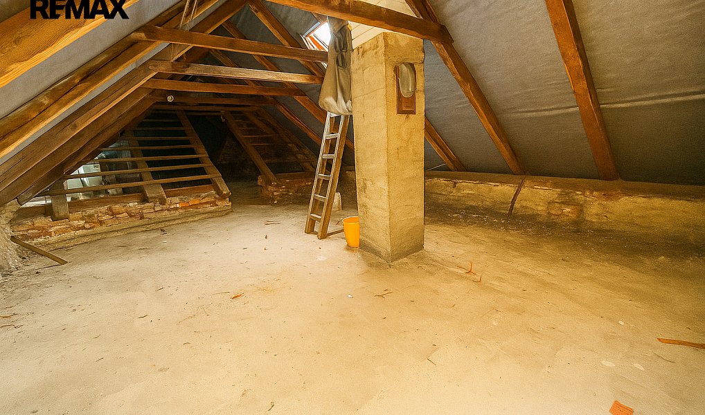 Prodej domu 230 m² s pozemkem 1 032 m², Neratovice – náhled fotky 38