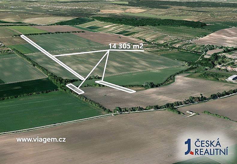 Prodej pole 858 m² – fotografie 2