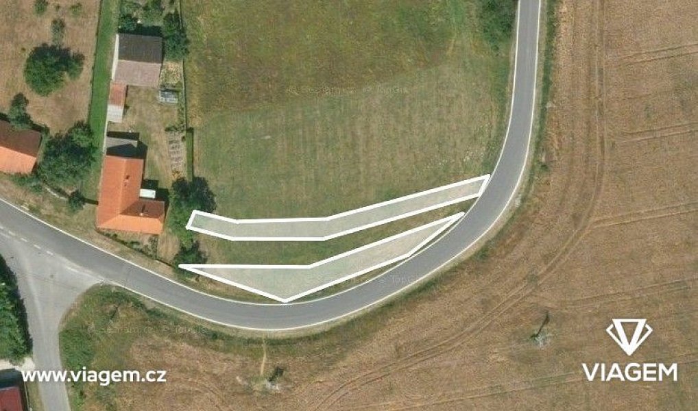 Prodej stavebního pozemku 199 m², Plasy – náhled fotky 2