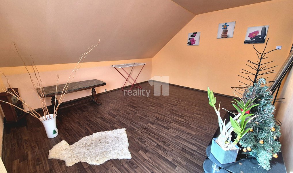 Prodej domu 189 m² s pozemkem 775 m², Aš – náhled fotky 30