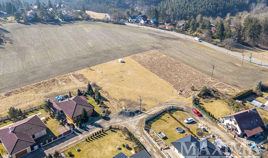Prodej stavebního pozemku 1 031 m², Malá Hraštice – náhled fotky 13