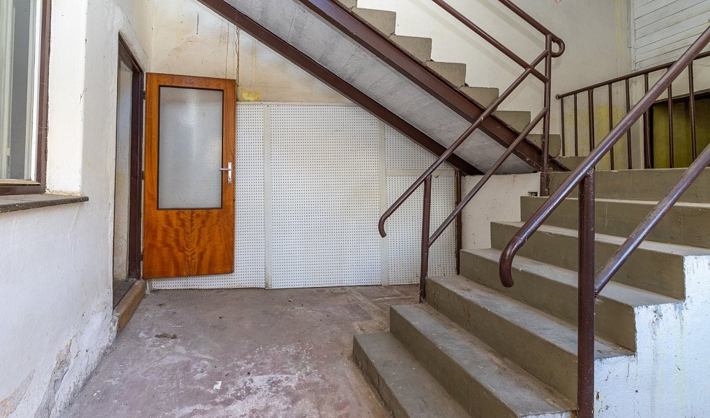 Prodej domu 227 m² s pozemkem 3 154 m², Křenovice – náhled fotky 11